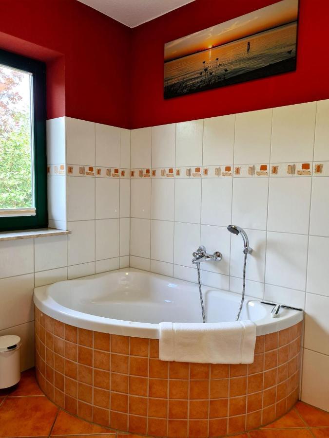 Appartement Uttied Mit Terrasse Und Garten - 4 Sterne Dtv Rambin Dış mekan fotoğraf